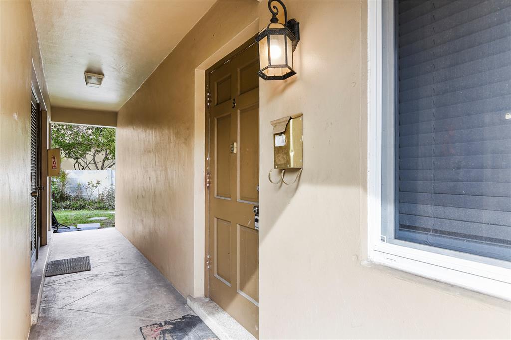 4751 Northeast 21st Terrace, Unit 3 Lighthouse Point, FL 33064 - Photo 17 of 18