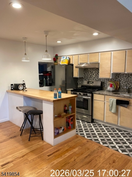 38 Delancy Street Newark, NJ 07105 - Photo 7 of 23