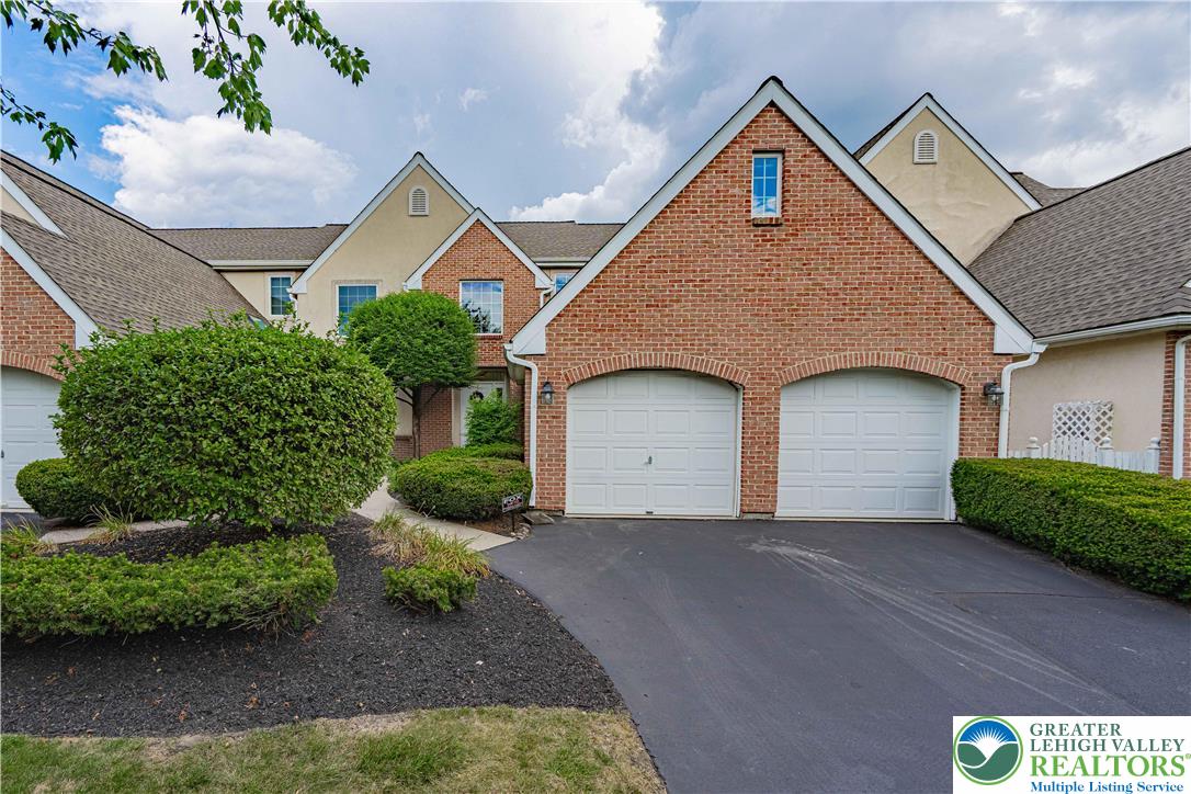 803 Dorset Road Allentown, PA 18104 - Photo 1 of 44 a front view of a house with garden