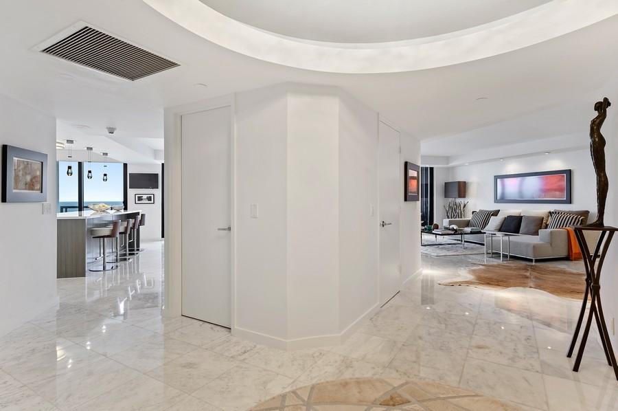 1500 South Ocean Boulevard, Unit S802 Boca Raton, FL 33432 - Photo 21 of 53 Entry