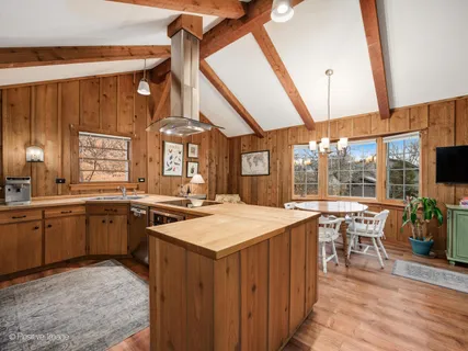 $465,000 | 671 Prairie Avenue, Glen Ellyn, IL 60137