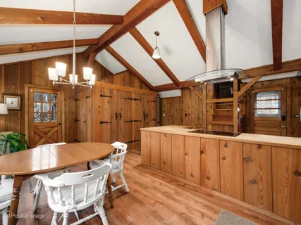 $465,000 | 671 Prairie Avenue, Glen Ellyn, IL 60137