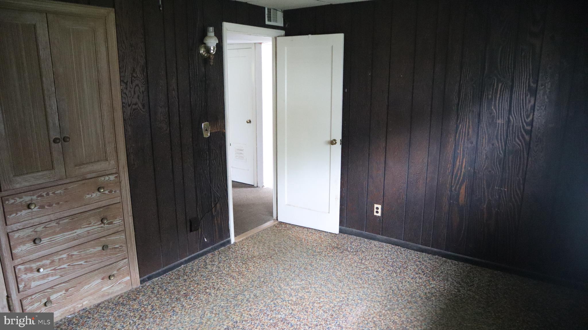 Terrace Boulevard Ewing, NJ 08618 - Photo 8 of 18