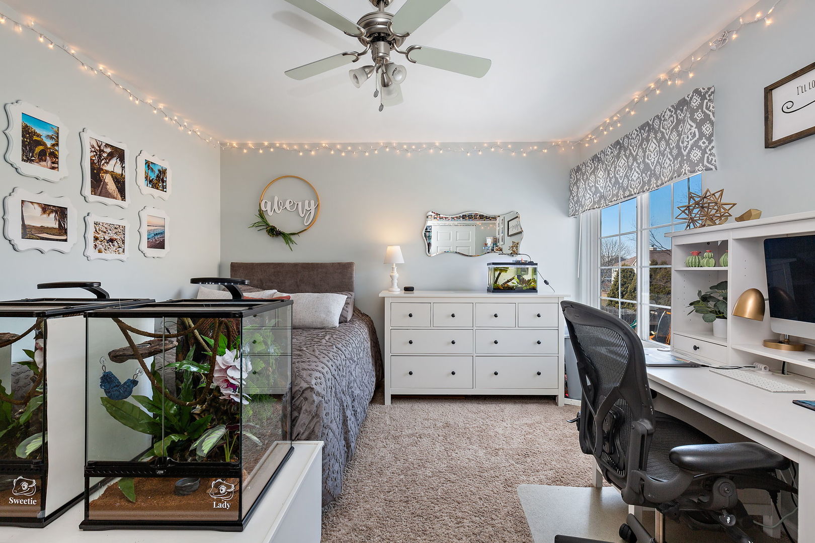1502 Summerhill Lane Cary, IL 60013 - Photo 9 of 17 a view of a workspace with furniture
