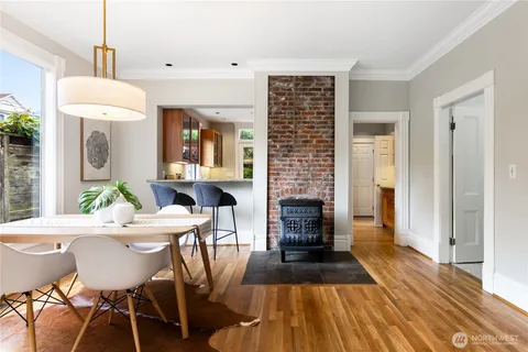$1,100,000 | 2202 East John Street, Seattle, WA 98112