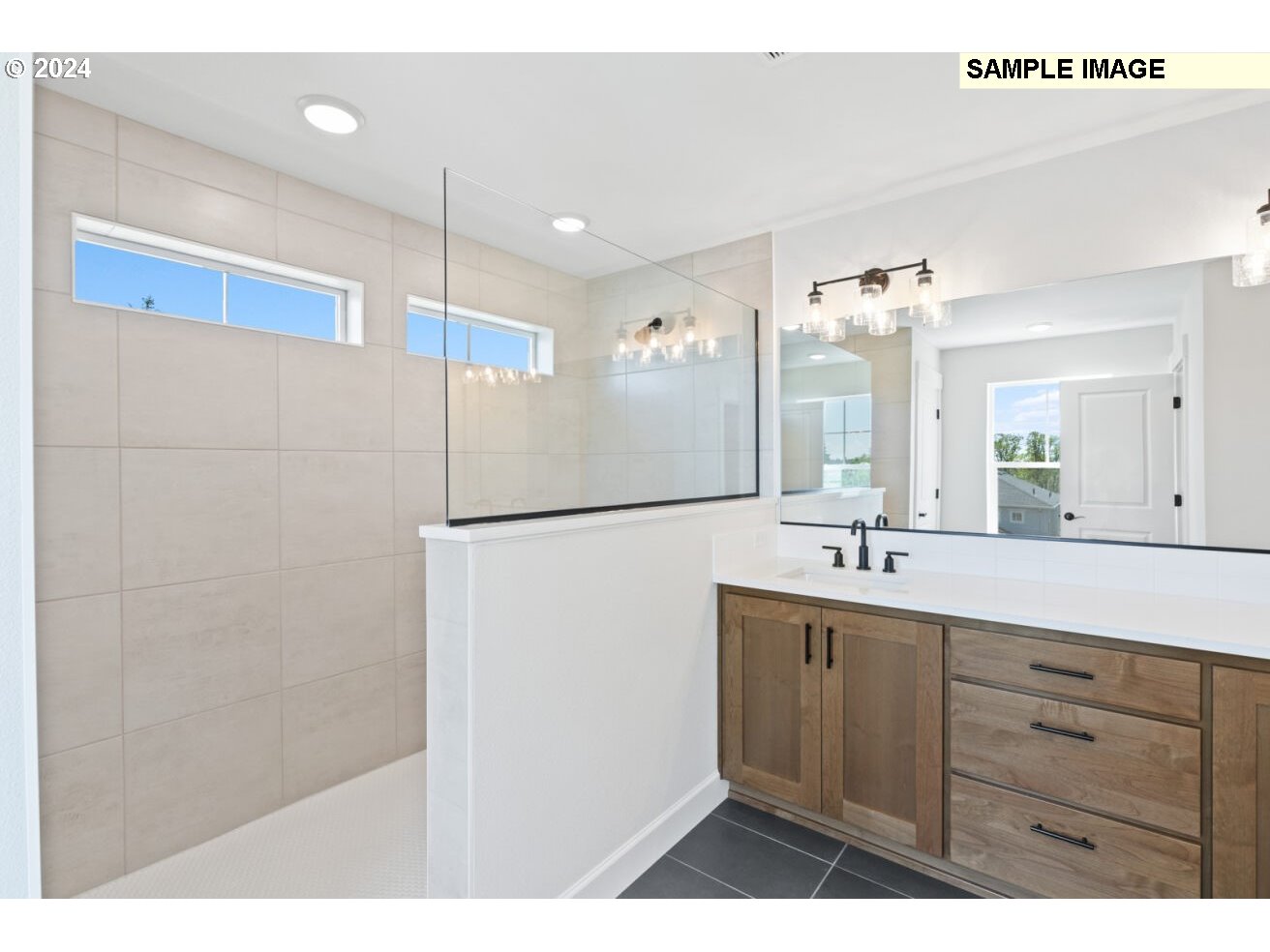 2142 Eleanor Road West Linn, OR 97068 - Photo 12 of 18 Gallery Image 12