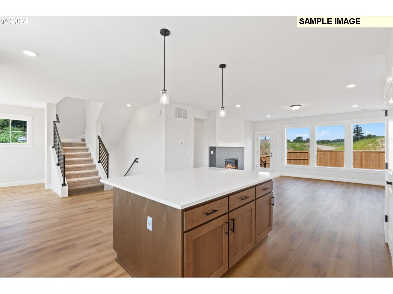 2142 Eleanor Road West Linn, OR 97068 - Photo 6 of 18 Gallery Image 6