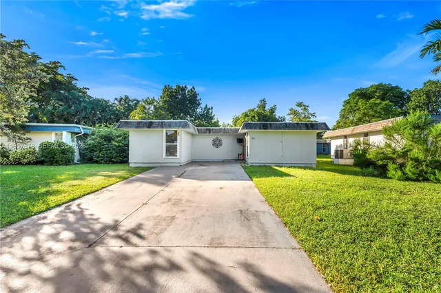 $335,000 | 7302 Northwest 65th Street, Tamarac, FL 33321