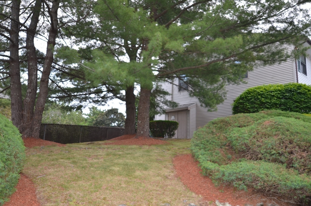 2 Rocky Nook, Unit 2 Malden, MA 02148 - Photo 3 of 27 a view of outdoor space and yard