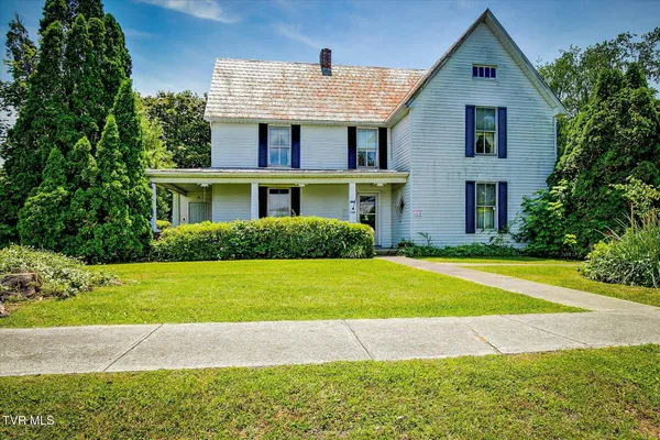 $480,000 | 454 Cedar Street, Bluff City, TN 37618