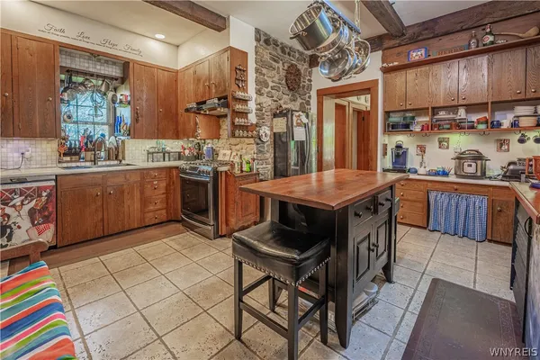 $525,000 | 2804 Maple Road, Wilson, NY 14172