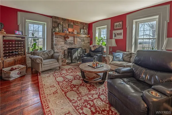 $525,000 | 2804 Maple Road, Wilson, NY 14172