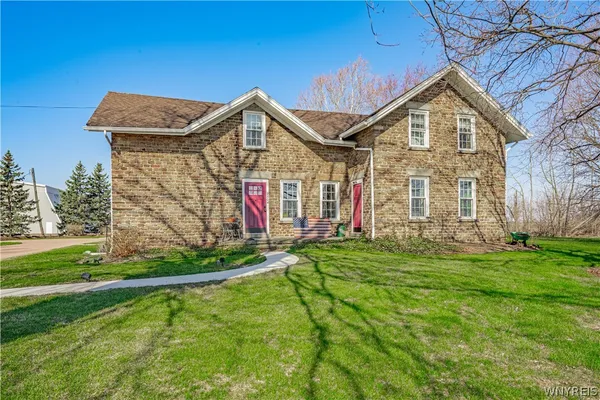 $525,000 | 2804 Maple Road, Wilson, NY 14172