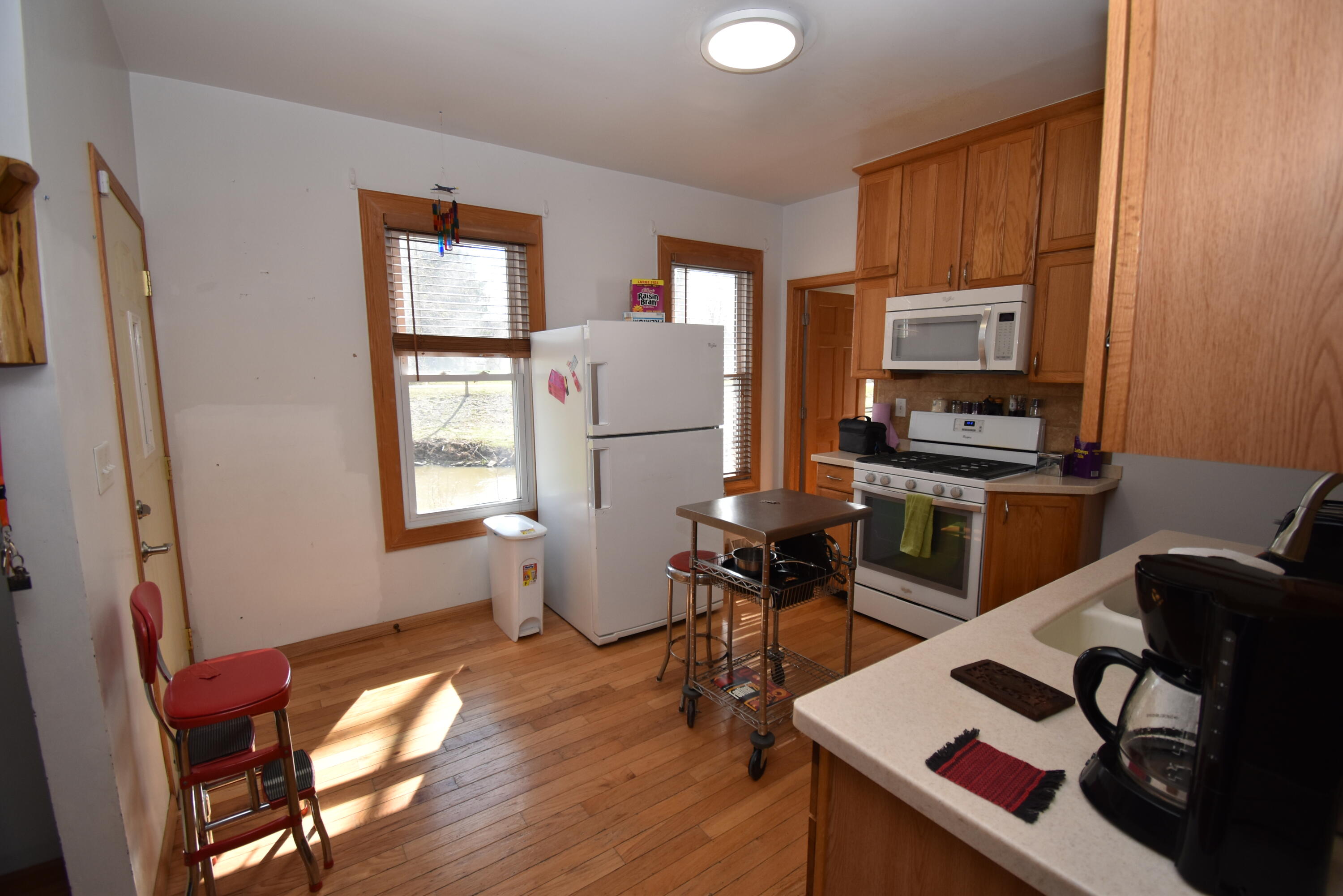 1905 Ehlert Street Racine, WI 53405 - Photo 12 of 29 LL Kitchen