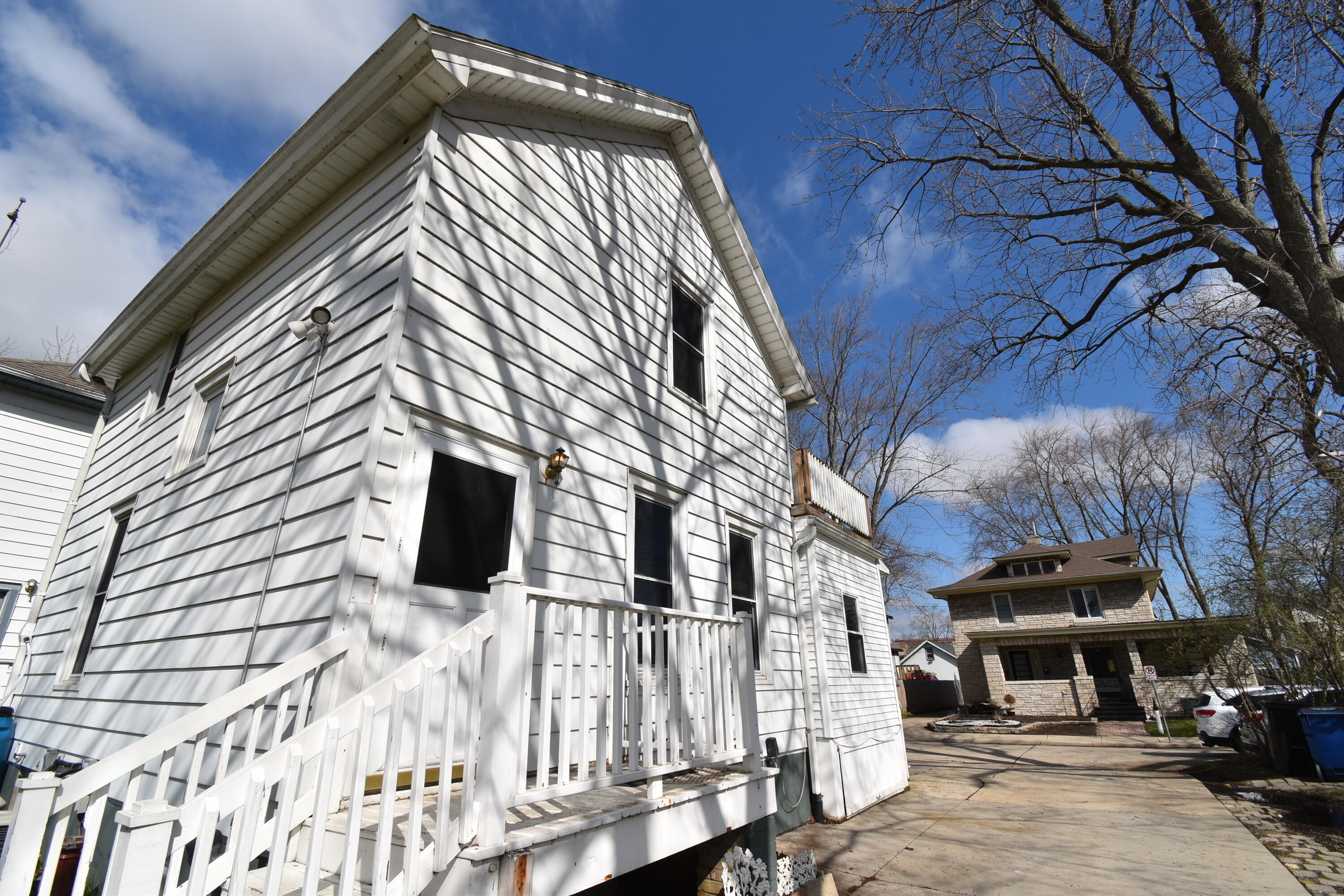 1905 Ehlert Street Racine, WI 53405 - Photo 2 of 29 Side view parking