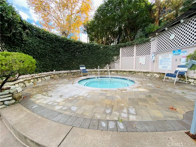 $3,000 | 3604 West Estates Lane, Unit 306, Rolling Hills Estates, CA 90274