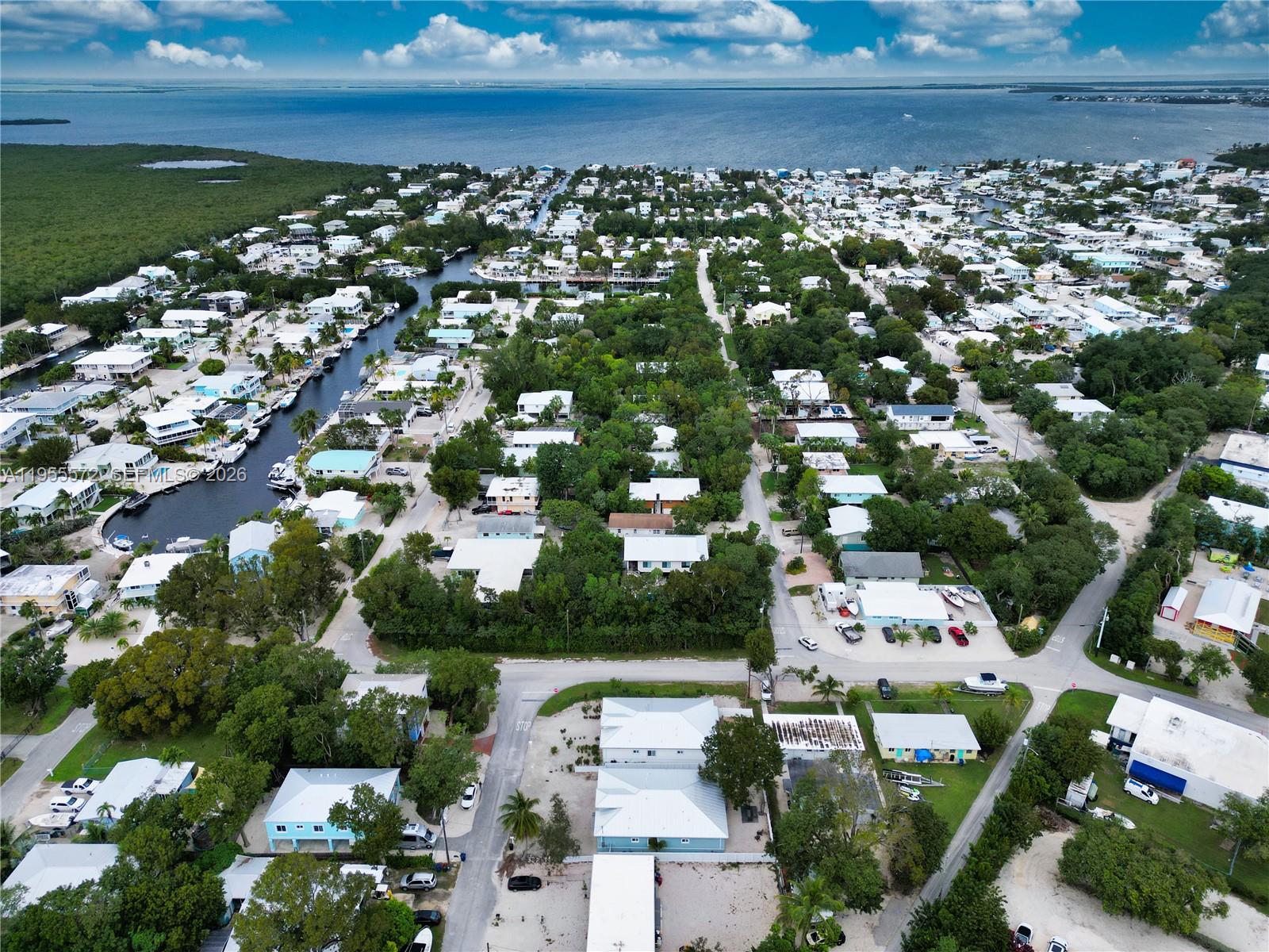 640 Colson Drive Key Largo, FL 33037 - Photo 10 of 39