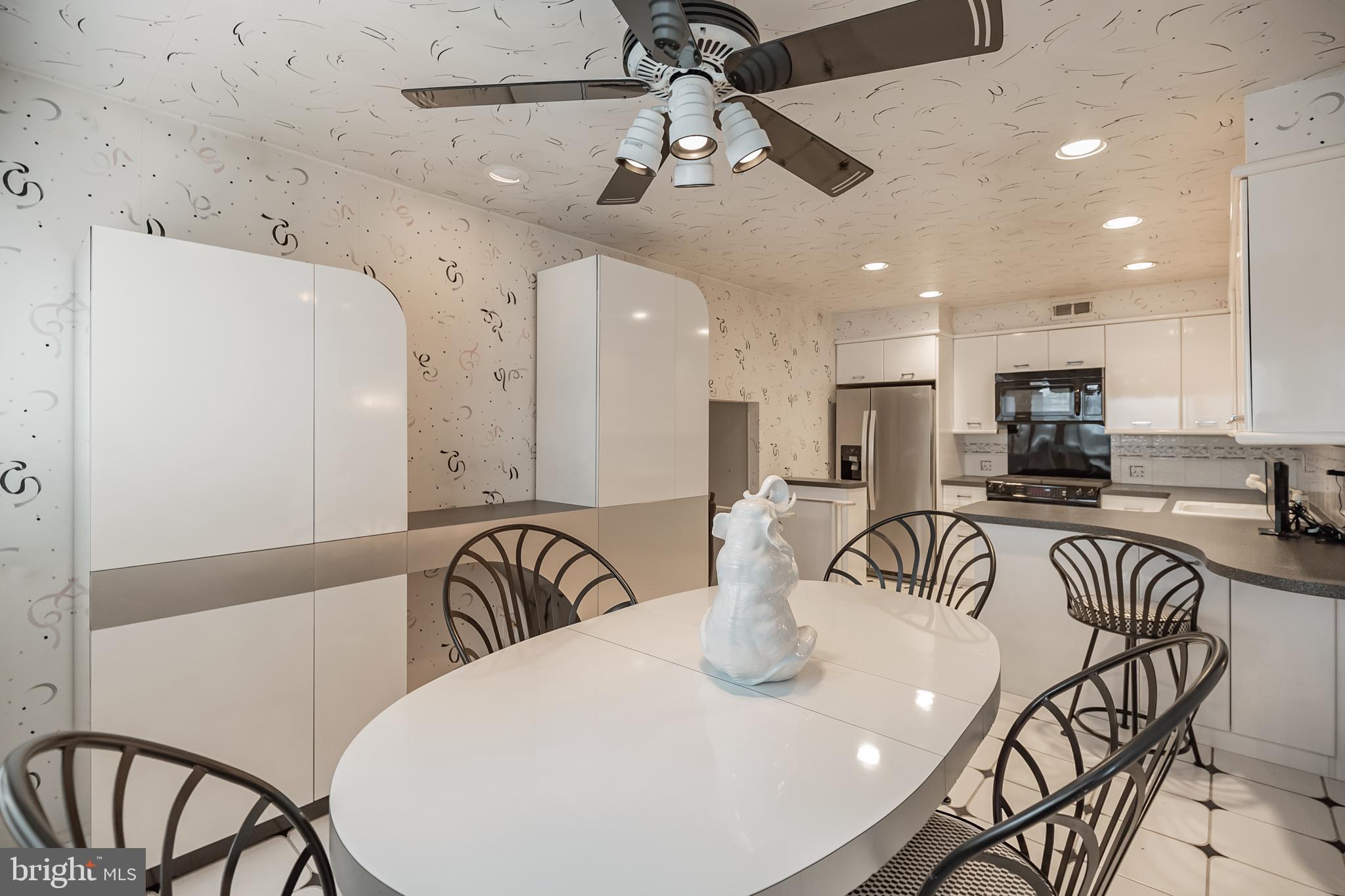 9659 Pine Road Philadelphia, PA 19115 - Photo 11 of 27 a view of a dining room with furniture