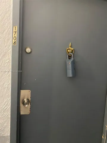 $1,900 | 13499 Biscayne Boulevard, Unit PH1704, North Miami, FL 33181