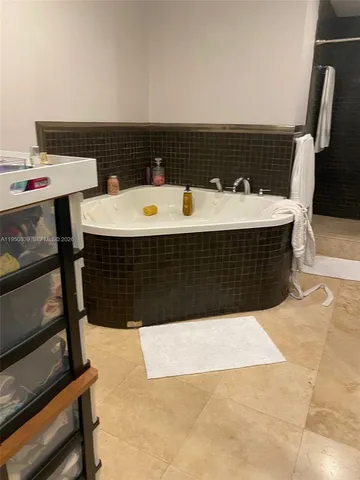 $1,900 | 13499 Biscayne Boulevard, Unit PH1704, North Miami, FL 33181