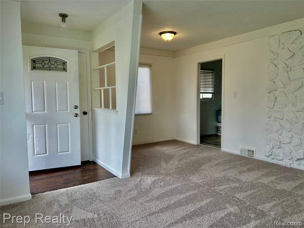 29881 Brooklane Street Inkster, MI 48141 - Photo 6 of 21