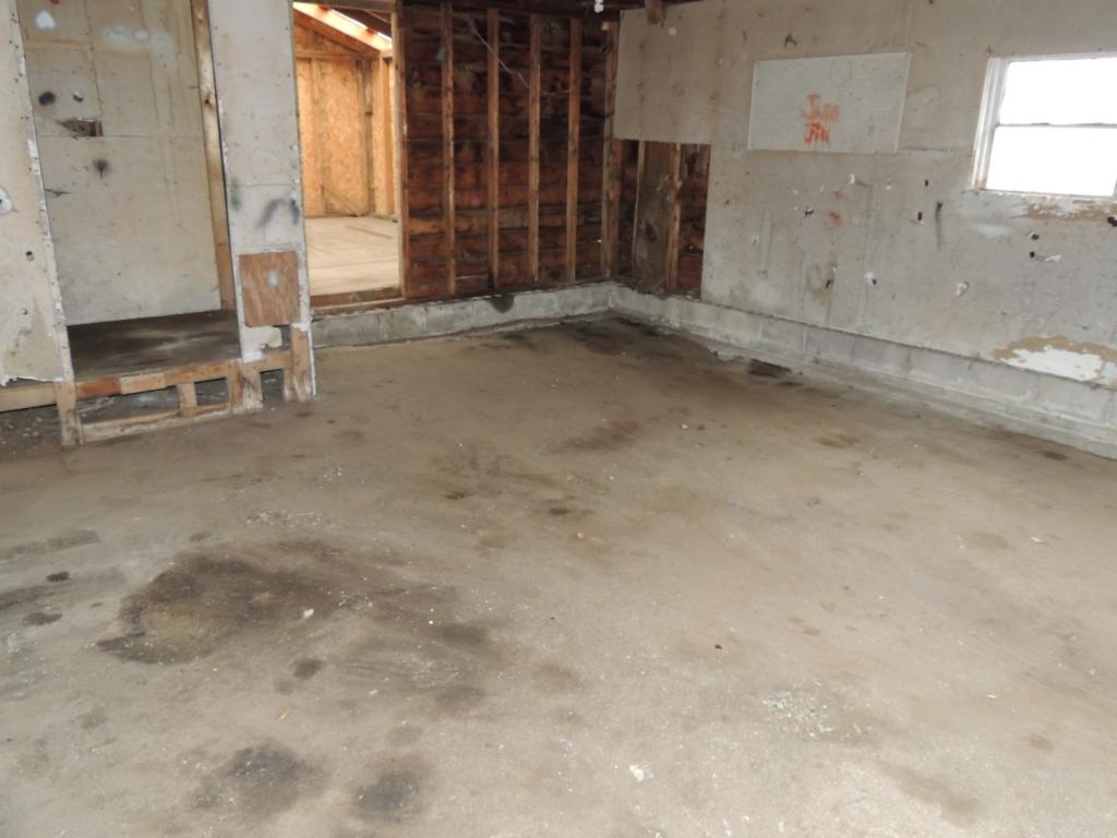 191 Rockingham Road Windham, NH 03087 - Photo 14 of 23 Gallery Image 14