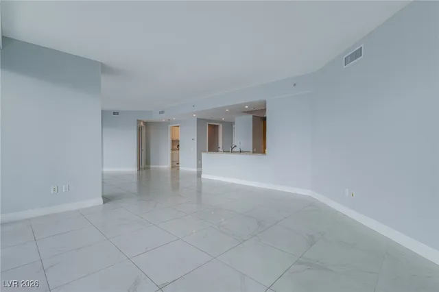 $5,000 | 222 Karen Avenue, Unit 3804, Las Vegas, NV 89109