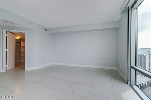 $5,000 | 222 Karen Avenue, Unit 3804, Las Vegas, NV 89109