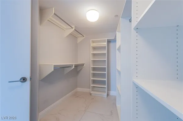 $5,000 | 222 Karen Avenue, Unit 3804, Las Vegas, NV 89109