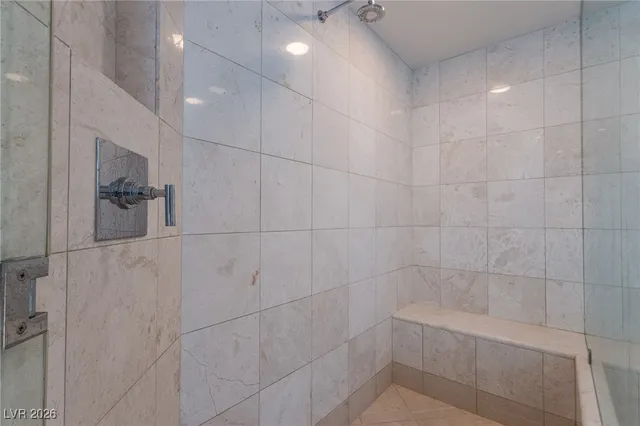 $5,000 | 222 Karen Avenue, Unit 3804, Las Vegas, NV 89109