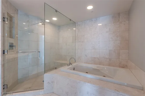 $5,000 | 222 Karen Avenue, Unit 3804, Las Vegas, NV 89109