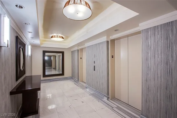 $5,000 | 222 Karen Avenue, Unit 3804, Las Vegas, NV 89109