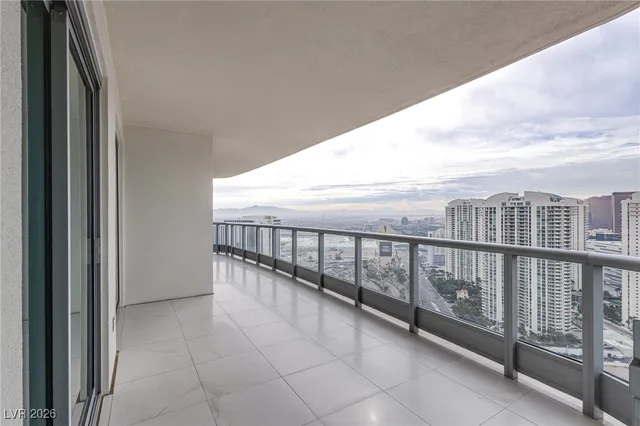 $5,000 | 222 Karen Avenue, Unit 3804, Las Vegas, NV 89109