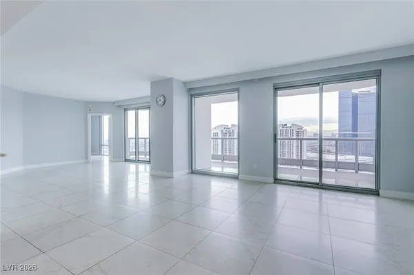 $5,000 | 222 Karen Avenue, Unit 3804, Las Vegas, NV 89109