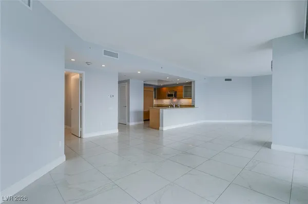 $5,000 | 222 Karen Avenue, Unit 3804, Las Vegas, NV 89109