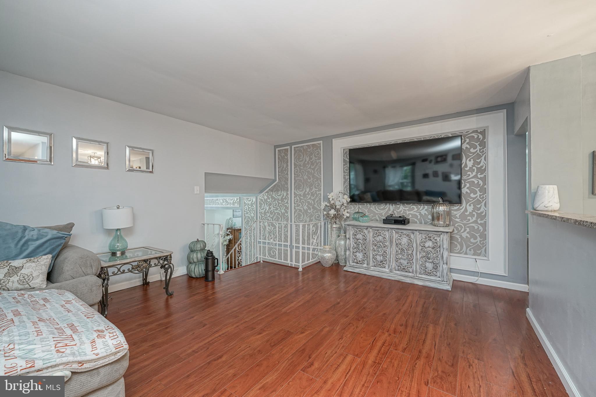 6 Brandywine Road Laurel Springs, NJ 08021 - Photo 4 of 33