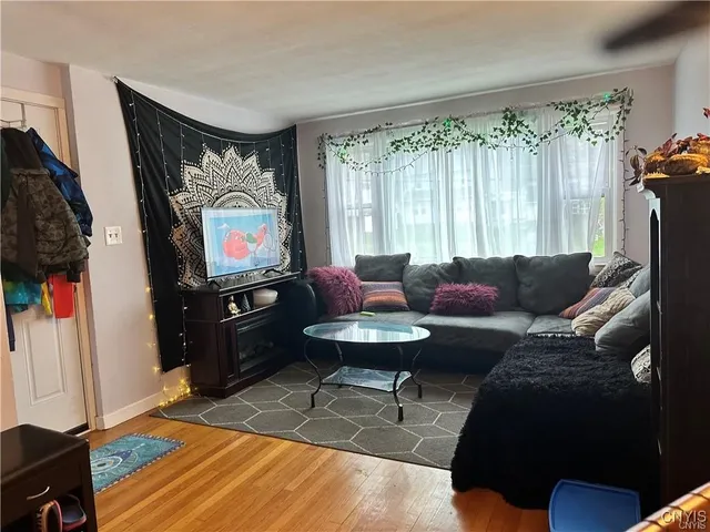 $269,900 | 215 Fay Road, Geddes, NY 13219