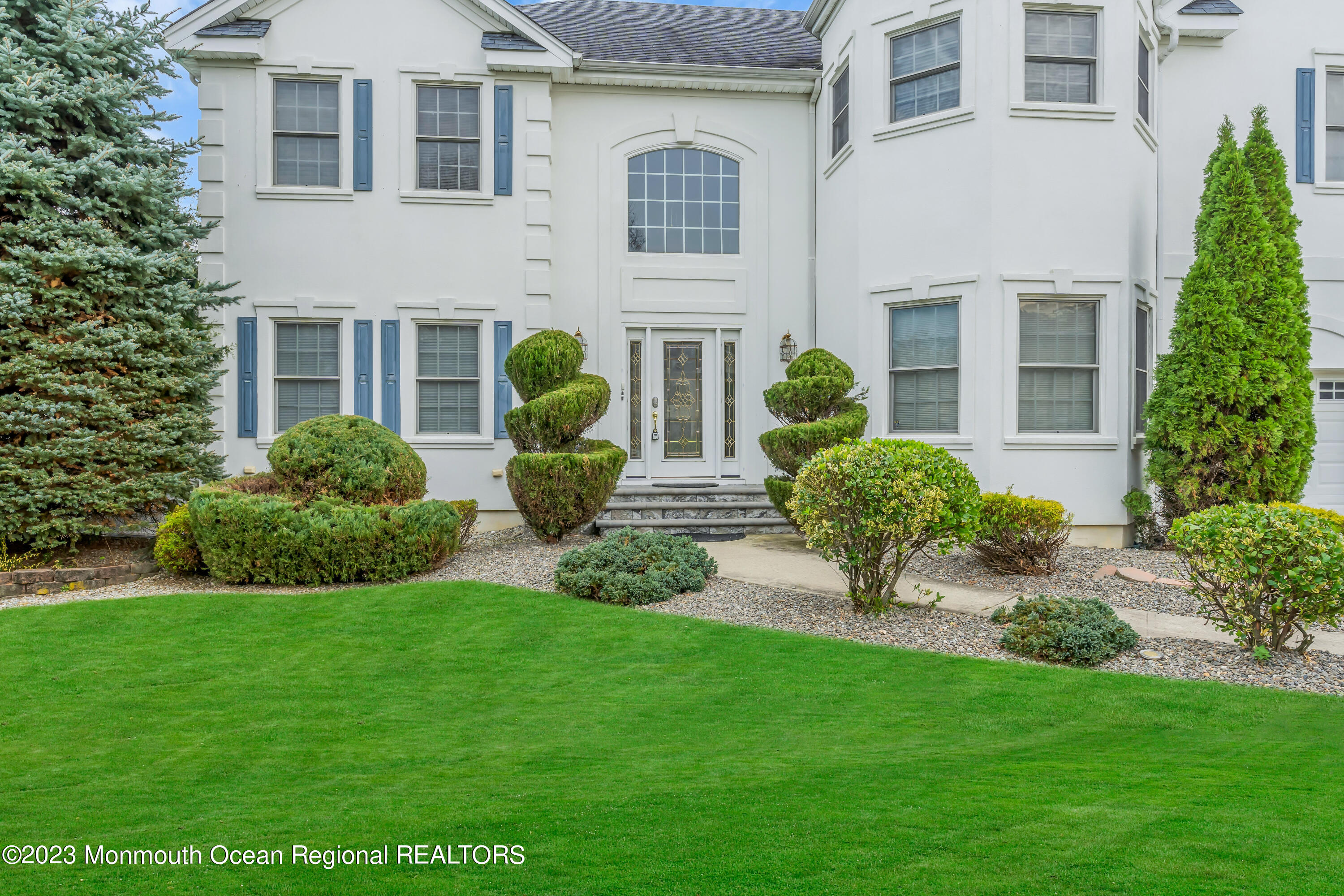 107 Autumn Road Matawan, NJ 07747 - Photo 5 of 45 .