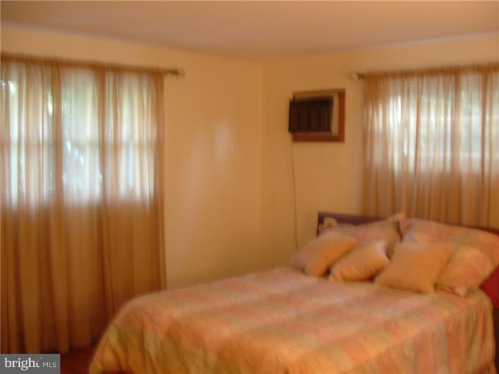 1319 Harris Road Dresher, PA 19025 - Photo 10 of 19 Master Bedroom