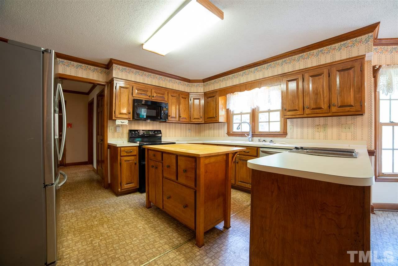 7706 Country Knoll Road Bahama, NC 27503 - Photo 8 of 19 Gallery Image 8