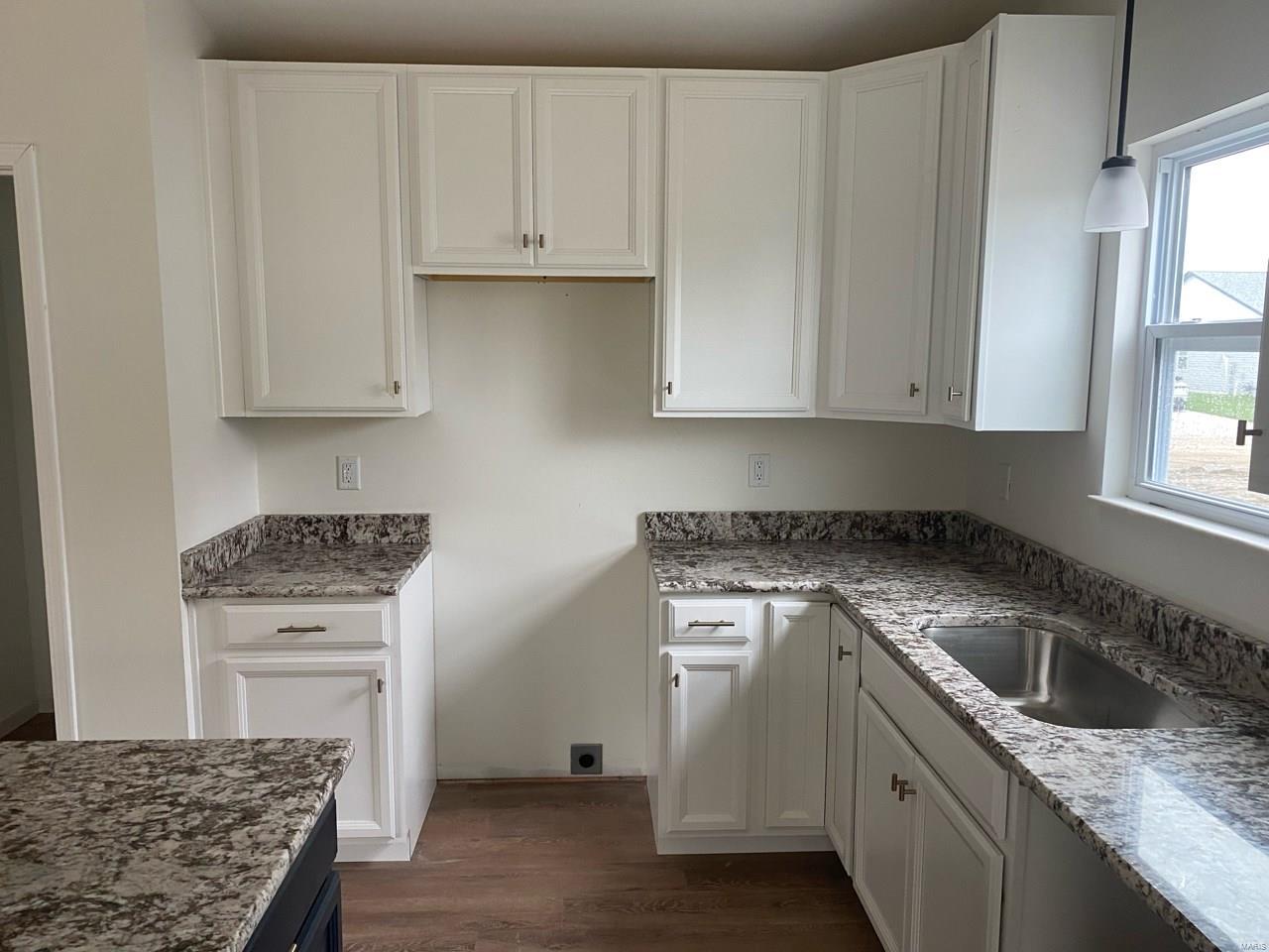 3498 Chippewa Drive Shiloh, IL 62221 - Photo 4 of 7