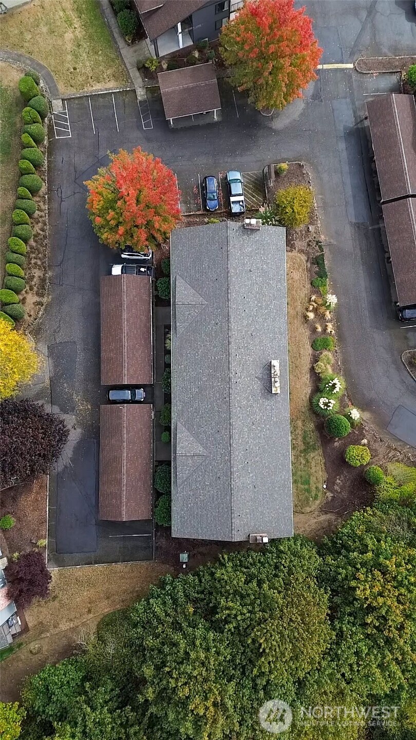 3560 Narrows View Lane Northeast, Unit 5201 Bremerton, WA 98310 - Photo 16 of 28 an aerial view of residential house with an outdoor space