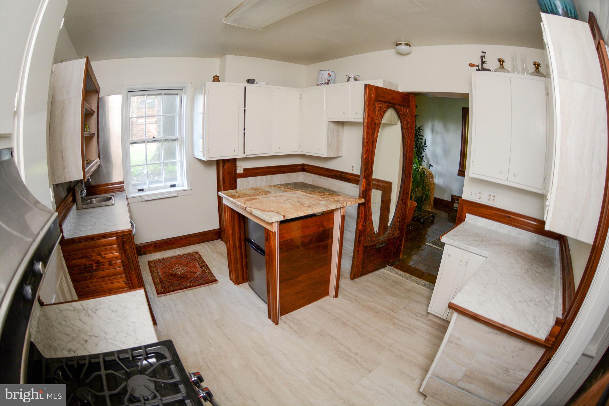 831 Windsor Road Cumberland, MD 21502 - Photo 17 of 78 Kitchen...