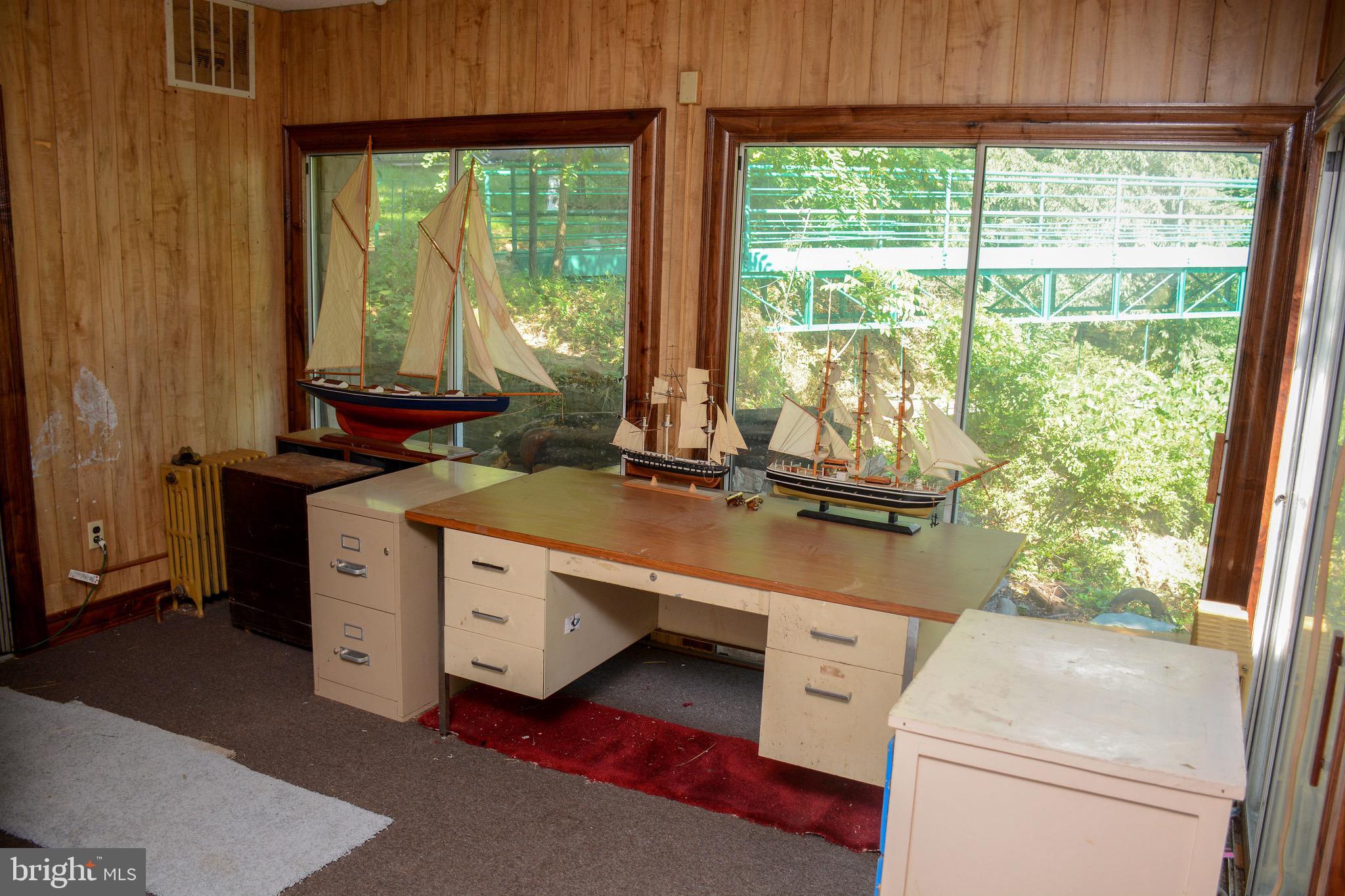 831 Windsor Road Cumberland, MD 21502 - Photo 26 of 78 Main floor family room...leads to deck