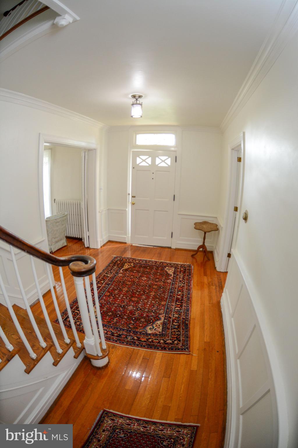 831 Windsor Road Cumberland, MD 21502 - Photo 4 of 78 Welcome in!
