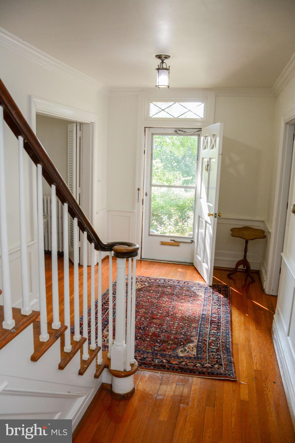 831 Windsor Road Cumberland, MD 21502 - Photo 5 of 78 Grand foyer!