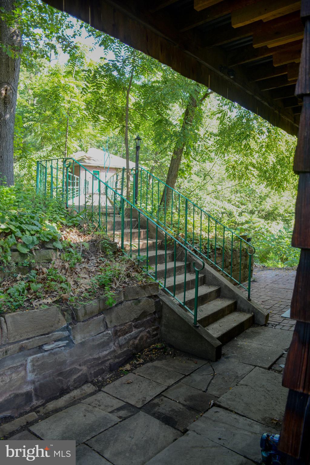 831 Windsor Road Cumberland, MD 21502 - Photo 54 of 78 Rear steps...