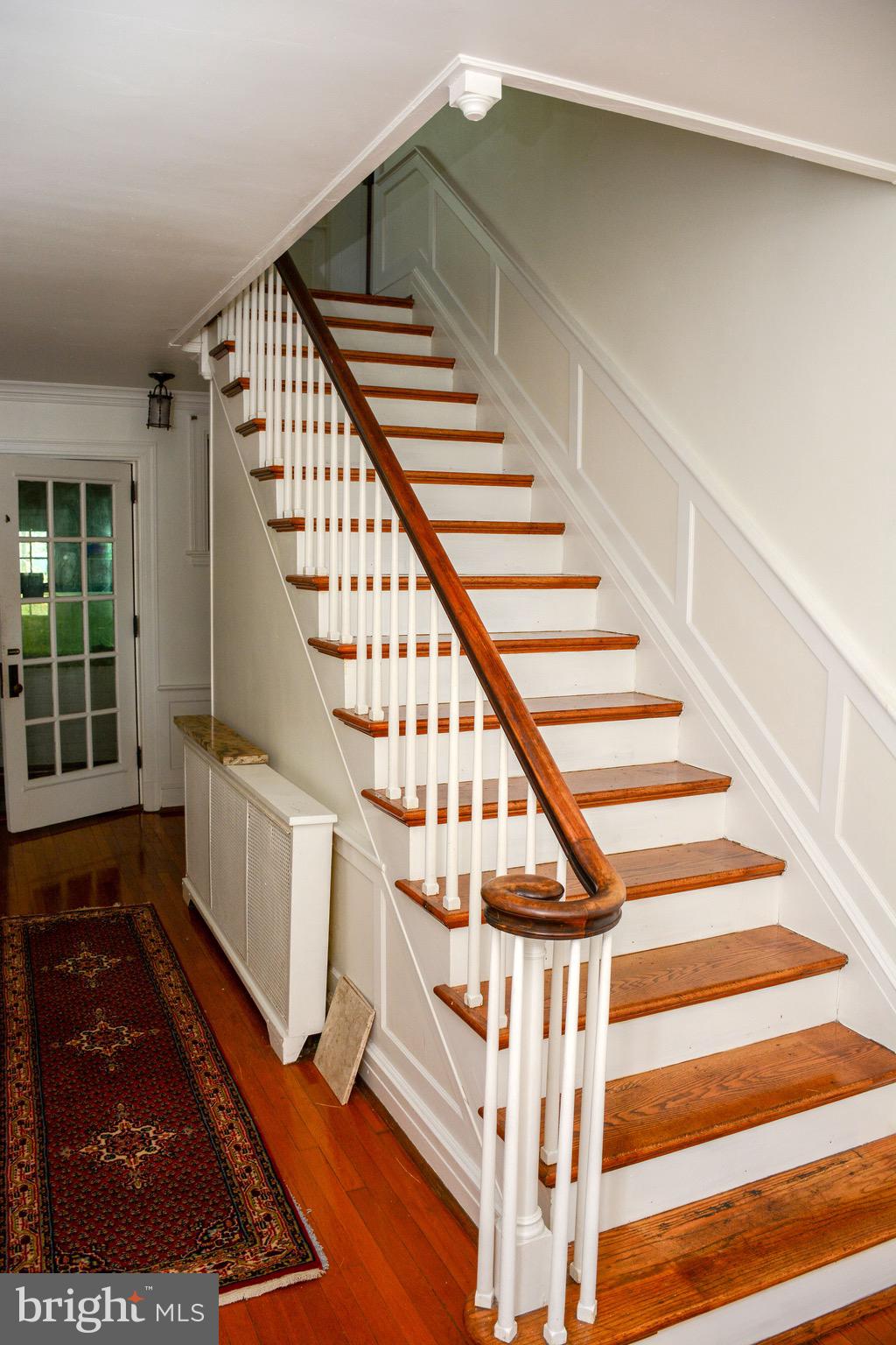 831 Windsor Road Cumberland, MD 21502 - Photo 7 of 78 Foyer