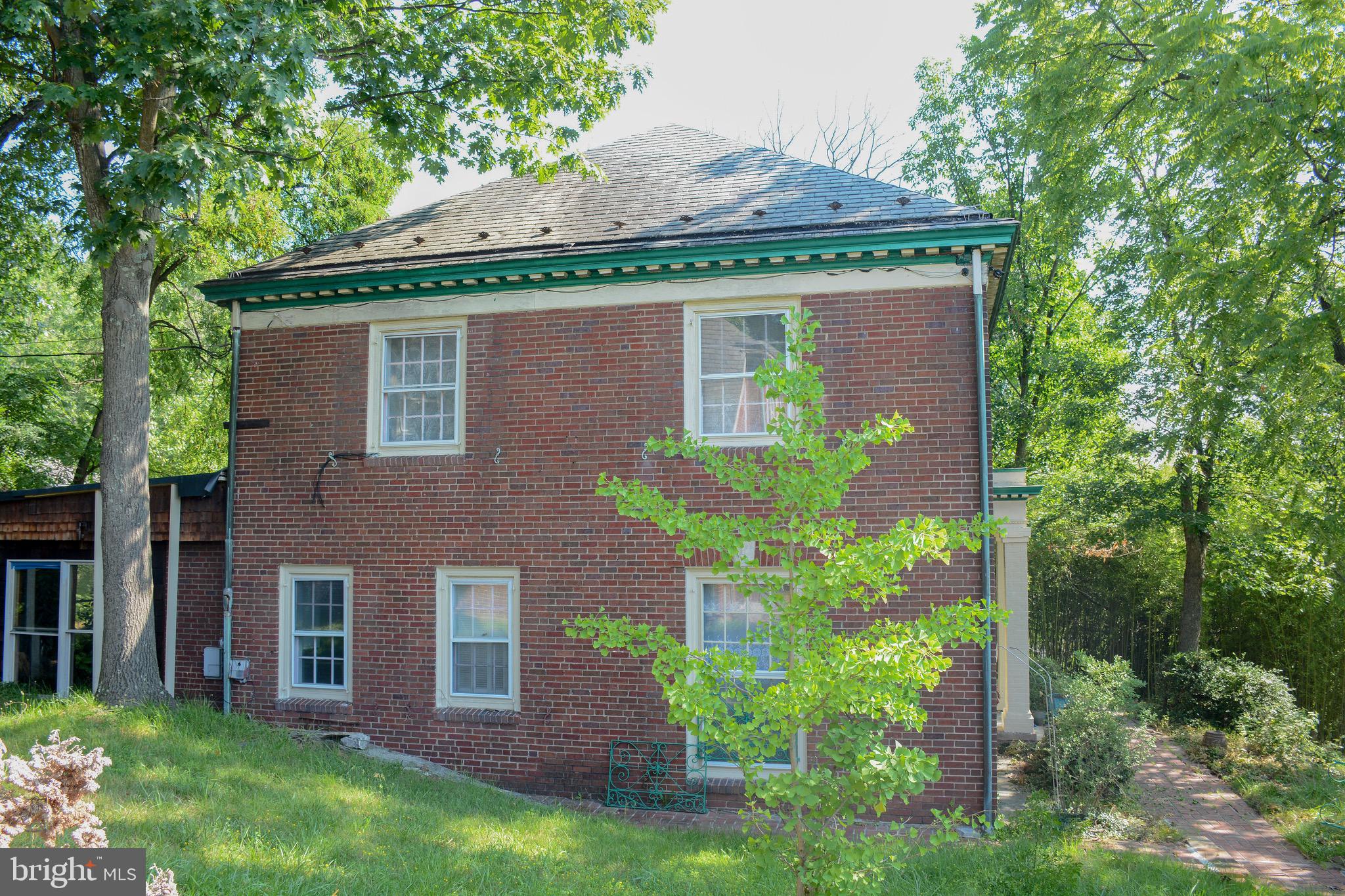 831 Windsor Road Cumberland, MD 21502 - Photo 74 of 78 Side...