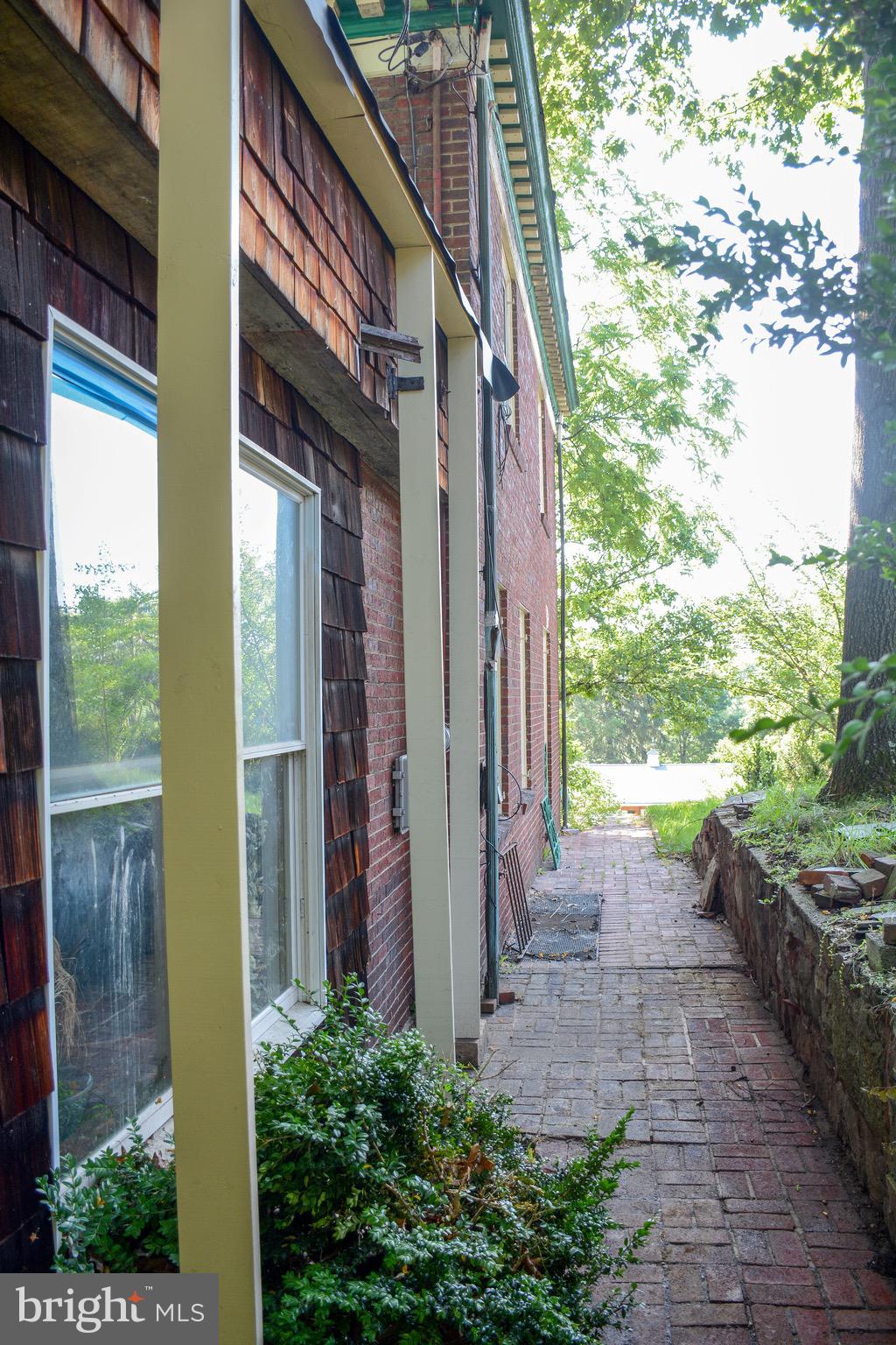 831 Windsor Road Cumberland, MD 21502 - Photo 75 of 78 Rear...